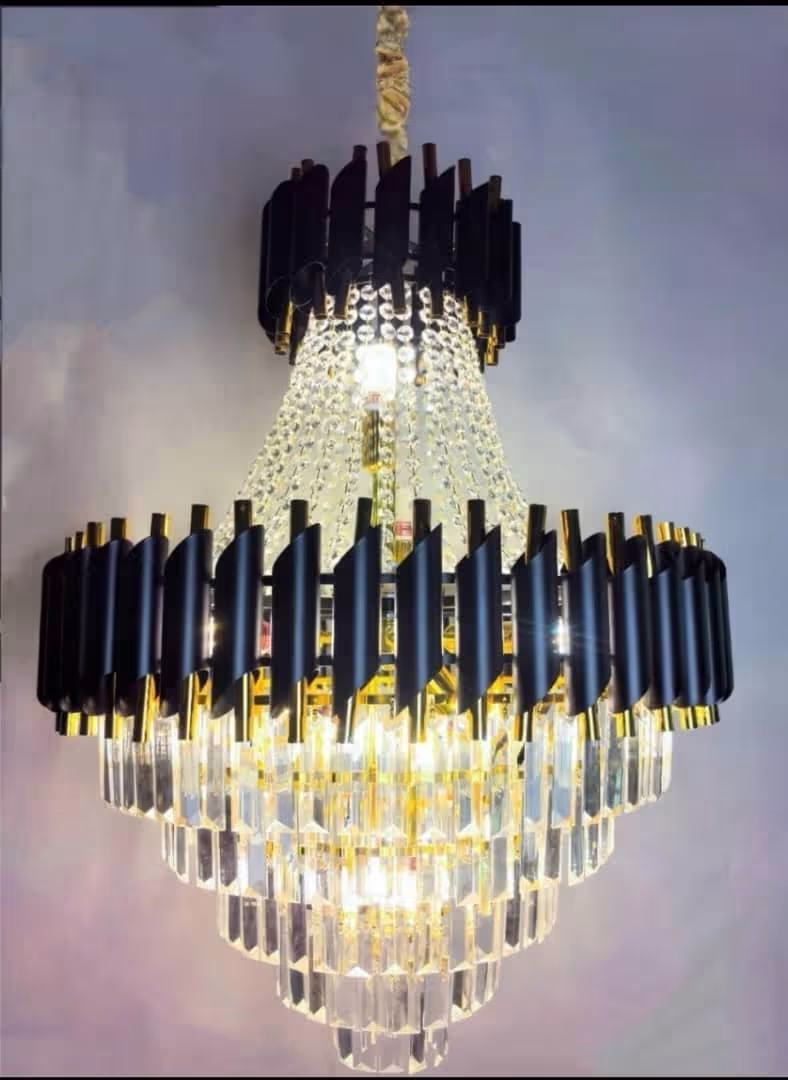 Luxury Vintage Crystal Chandelier