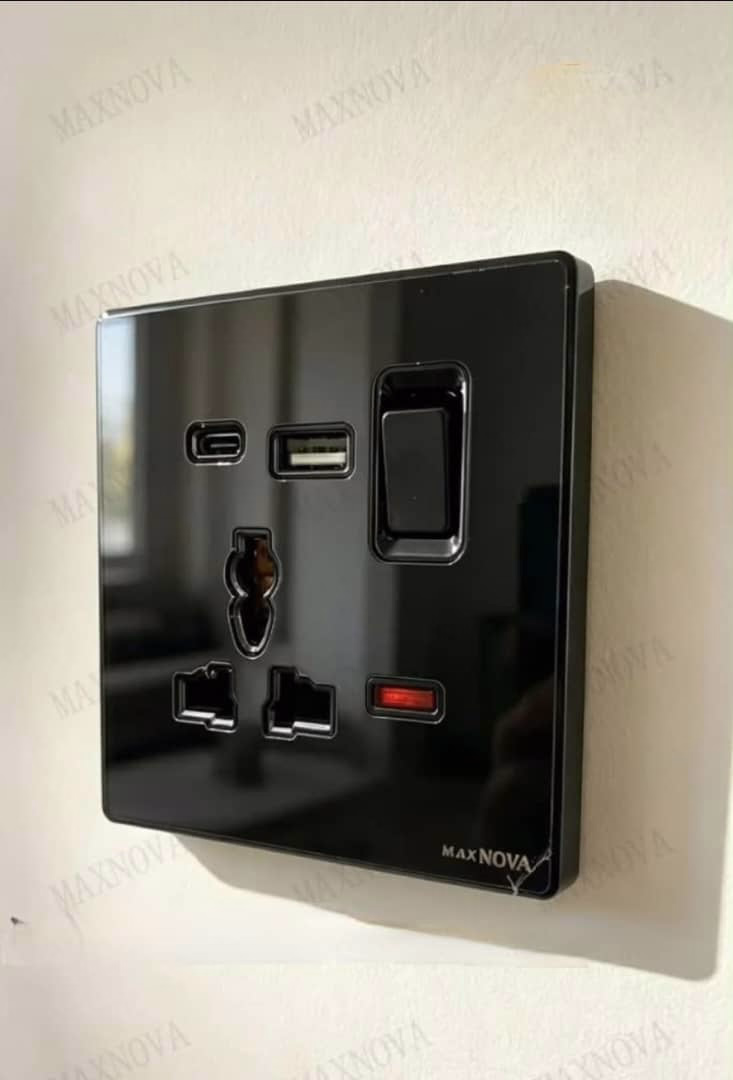 13A Single Socket with USB Type-C - Architectural Detail